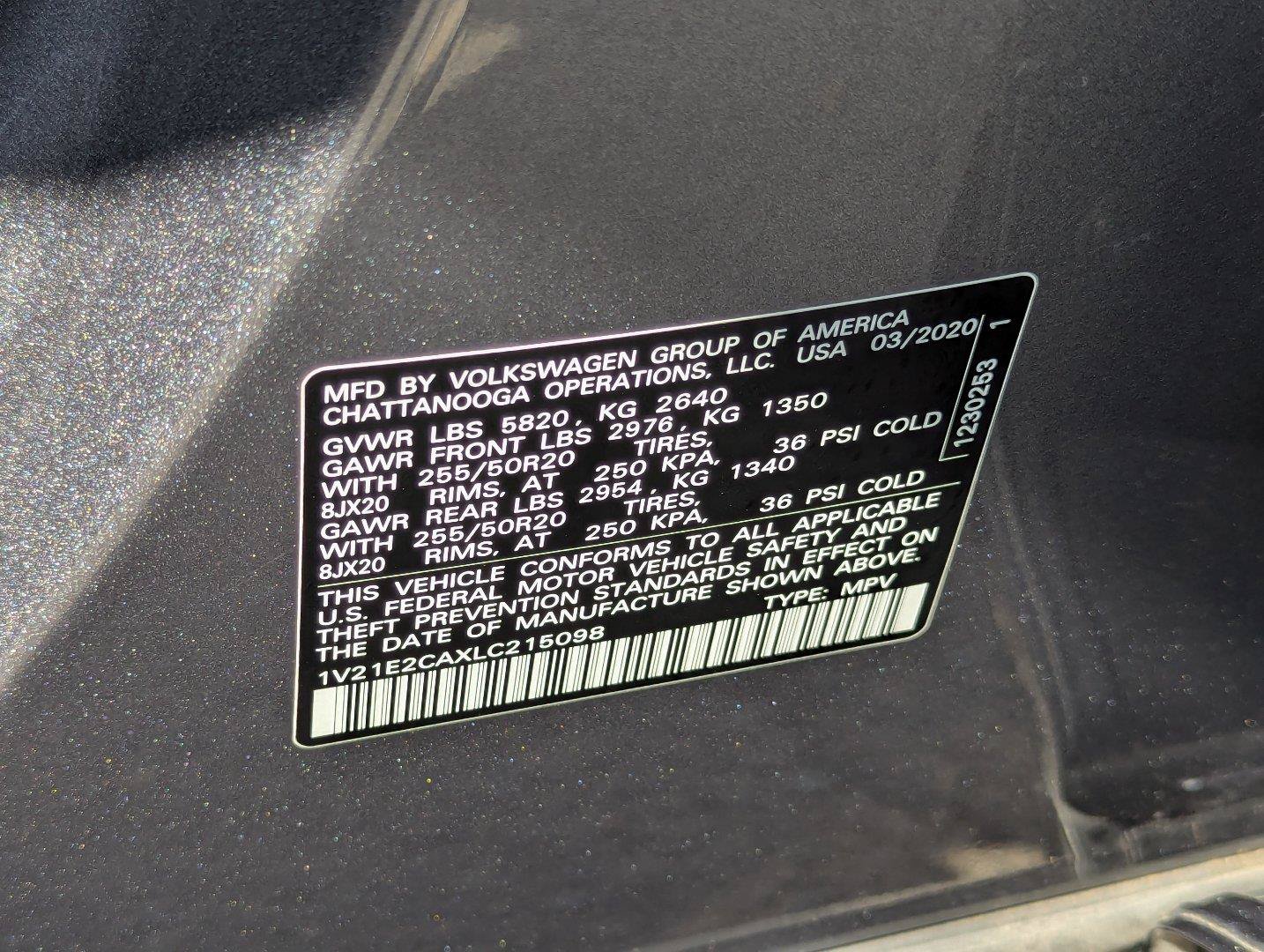 Used 2020 Volkswagen Atlas Cross Sport SE AWD/4WD image 37