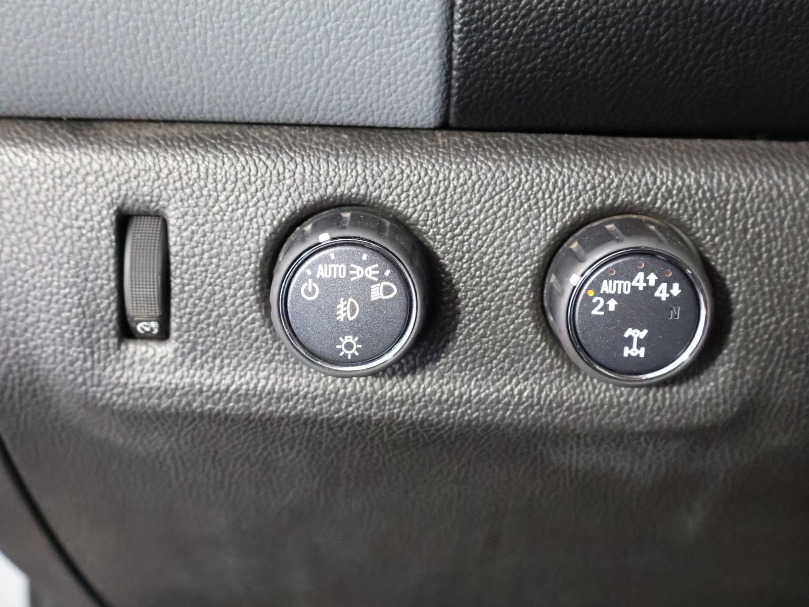 Used 2019 Chevrolet Colorado Z71 AWD/4WD image 33