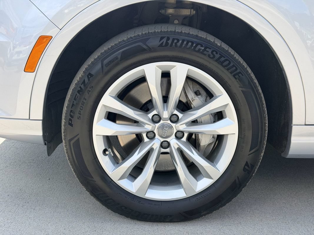 Used 2018 Audi Q7 2.0T Premium Plus AWD/4WD image 29