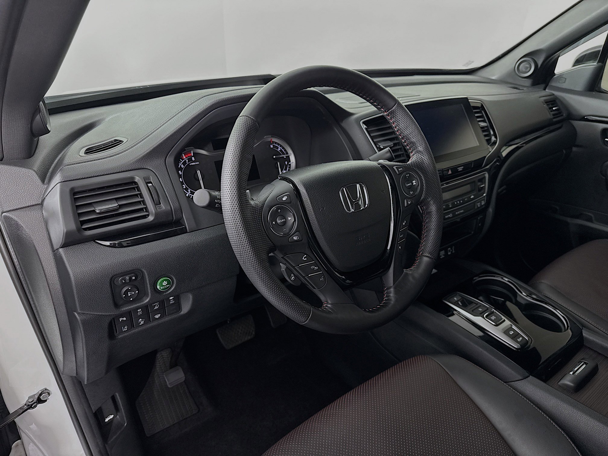 Certified 2023 Honda Ridgeline Black Edition image 9