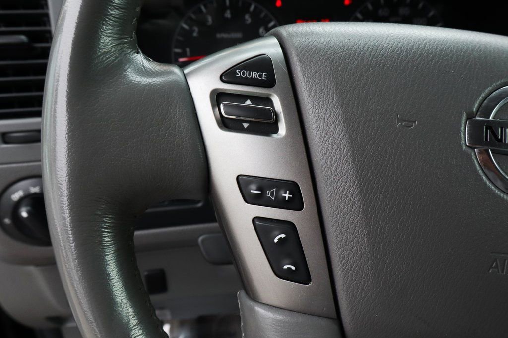 Used 2020 Nissan NV 3500 SL image 23