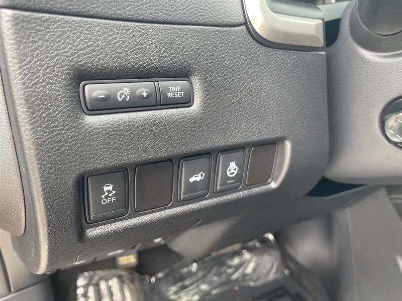 Used 2015 Nissan Murano Platinum w/ Platinum Technology Package AWD/4WD image 31