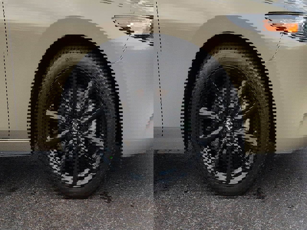 Used 2024 MAZDA MAZDA3 s AWD/4WD image 11