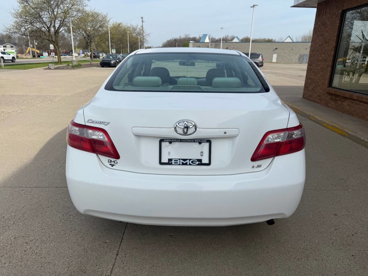 Used 2007 Toyota Camry LE FWD image 4