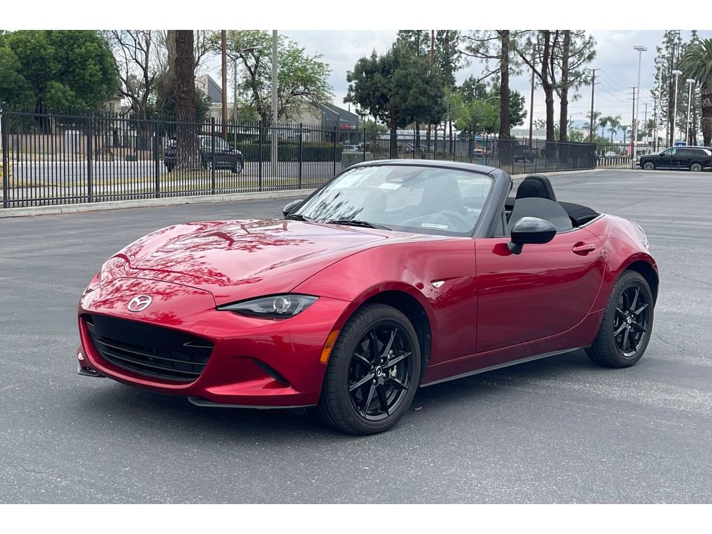 Used 2024 MAZDA MX-5 Miata Sport image 2