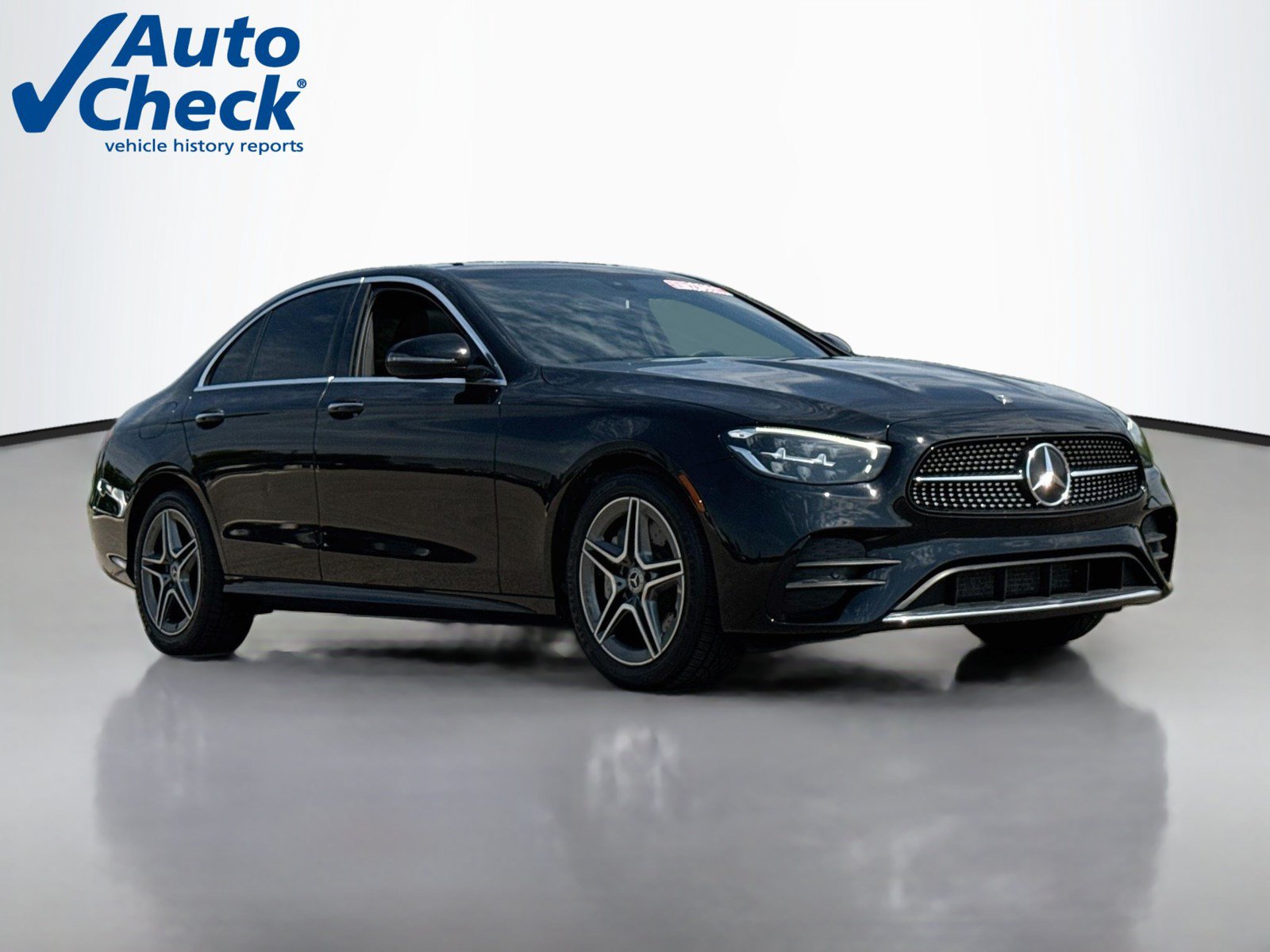 Used 2021 Mercedes-Benz E 350 4MATIC Sedan image 1