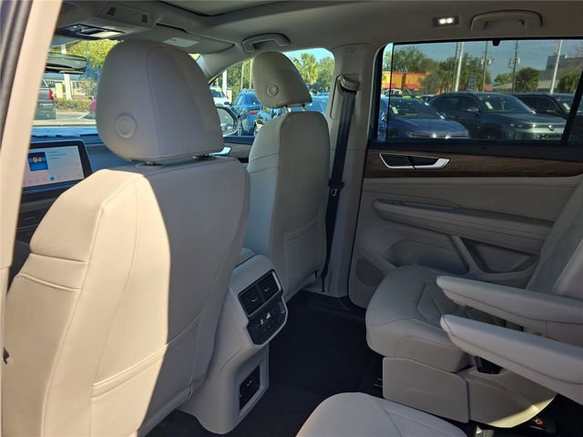 New 2026 Volkswagen Atlas SE image 13