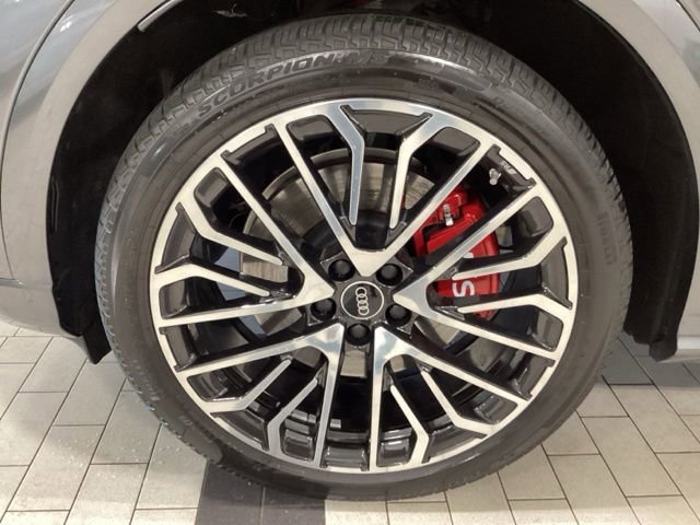 Used 2025 Audi SQ5 Premium Plus image 26