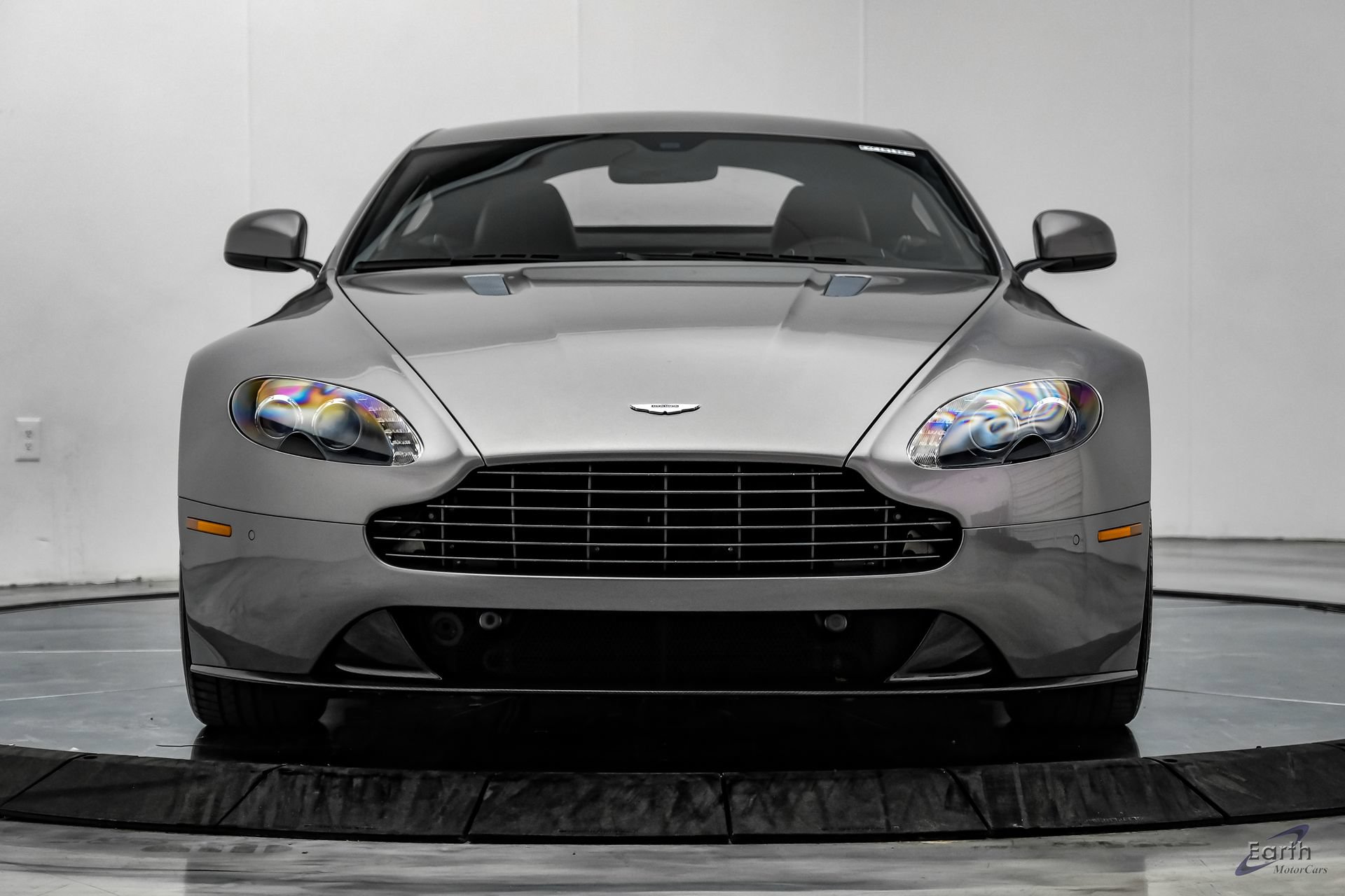 Used 2014 Aston Martin V8 Vantage S RWD image 29