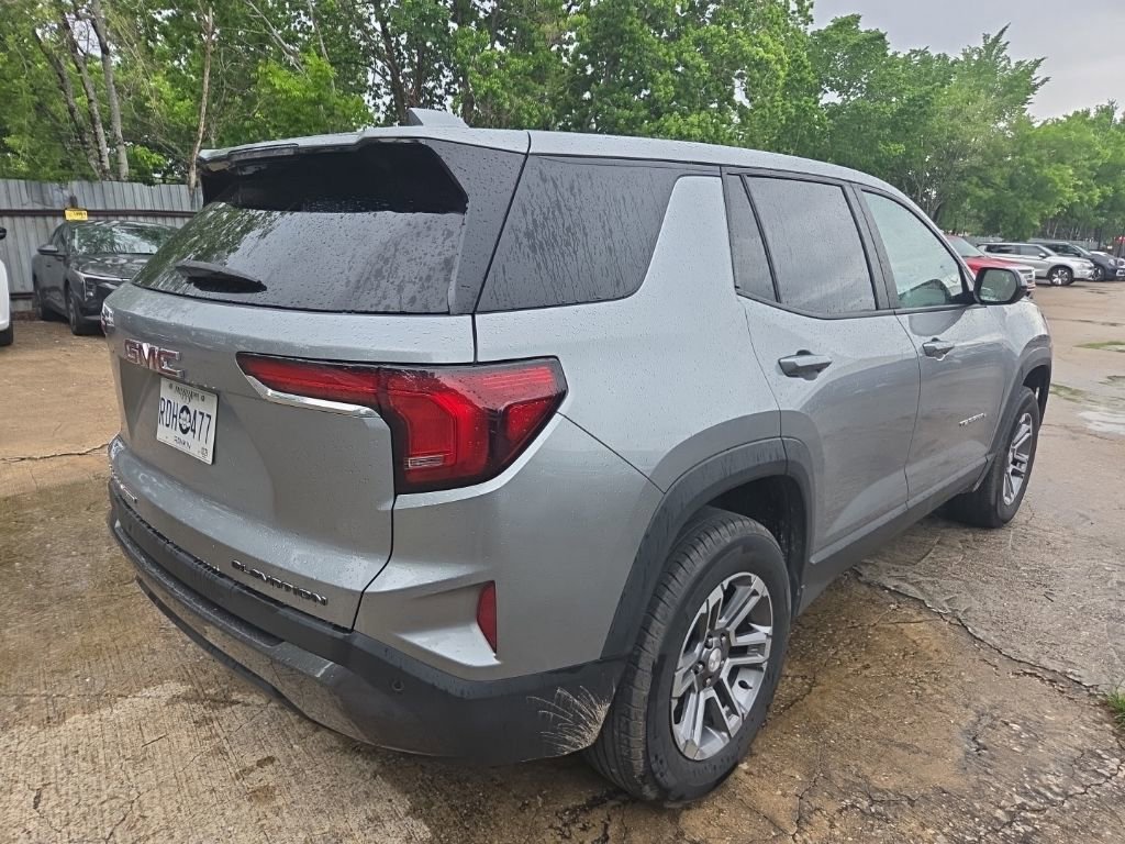 Used 2025 GMC Terrain Elevation AWD/4WD image 9