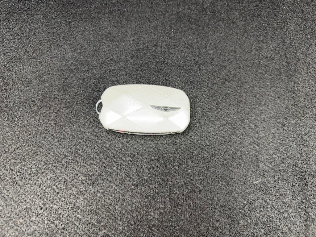 Used 2025 Genesis G70 2.5T image 77