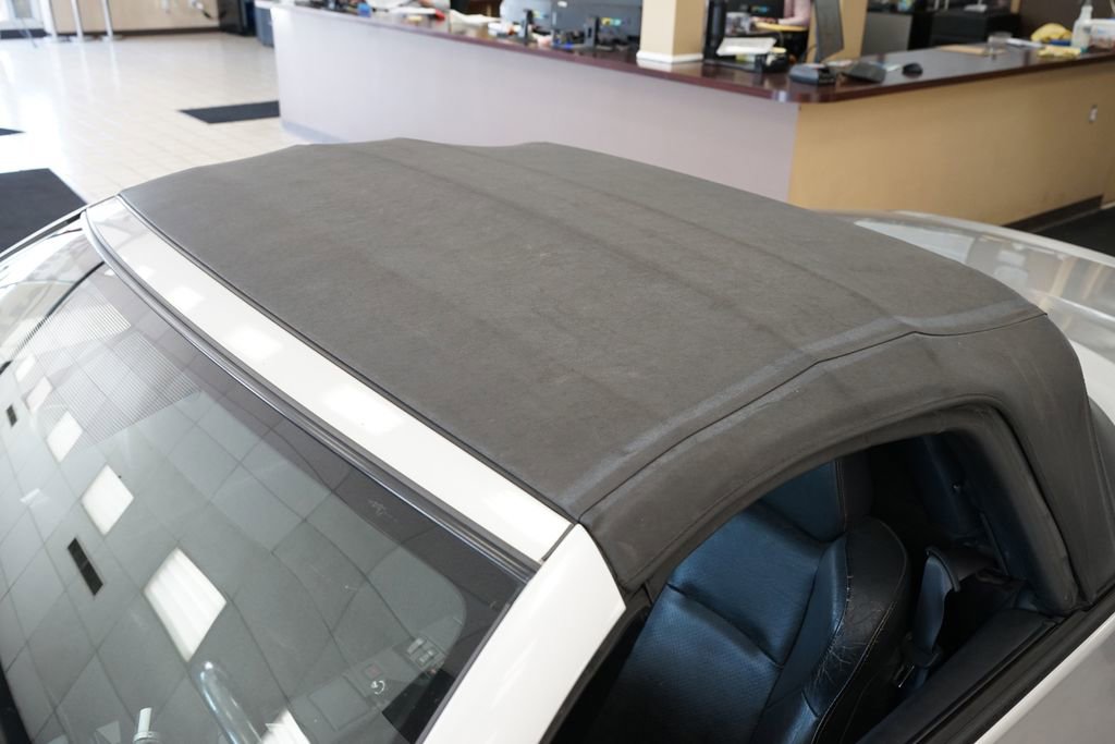 Used 2004 Nissan 350Z Touring RWD image 23