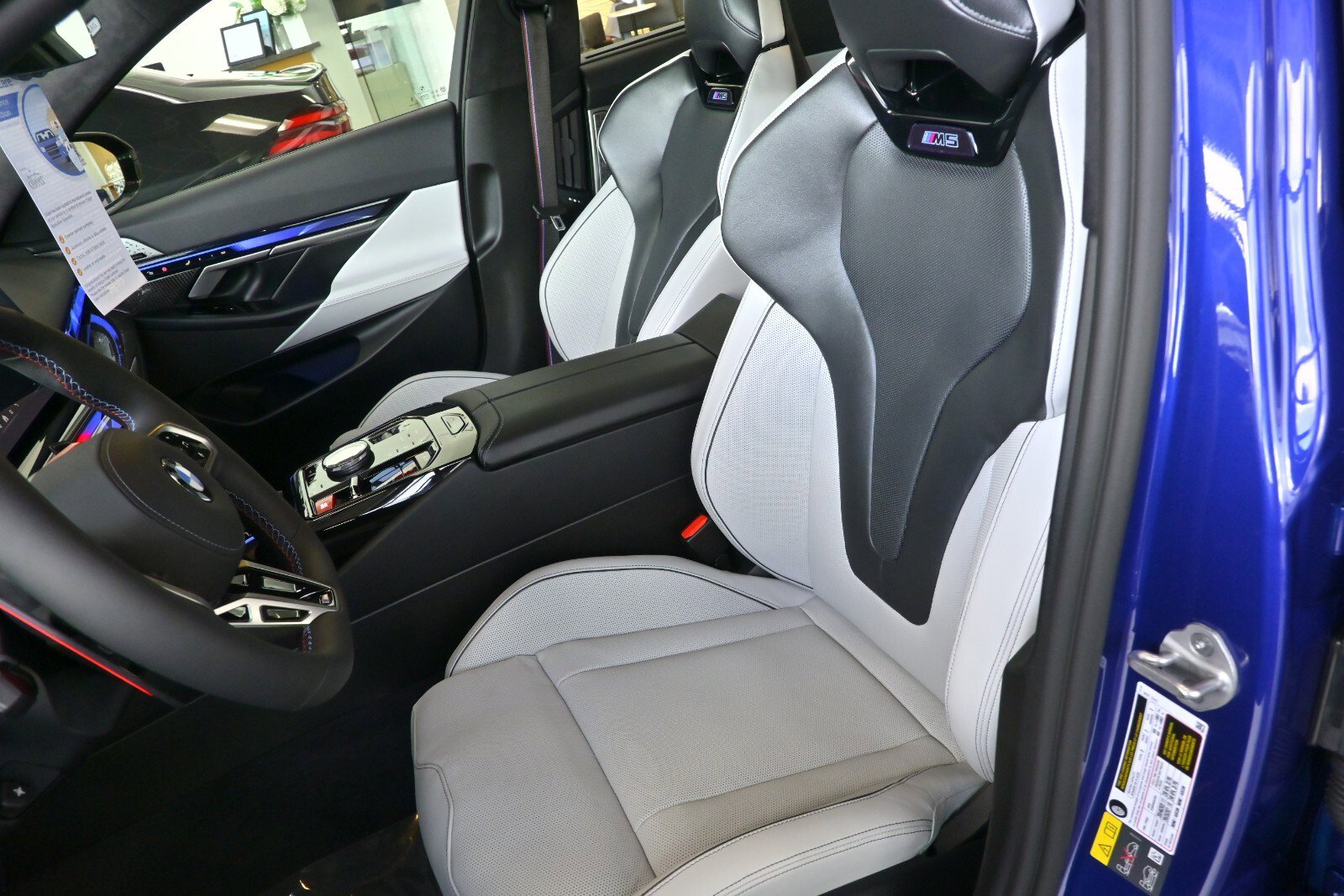 New 2026 BMW M5 w/ Carbon Package image 9