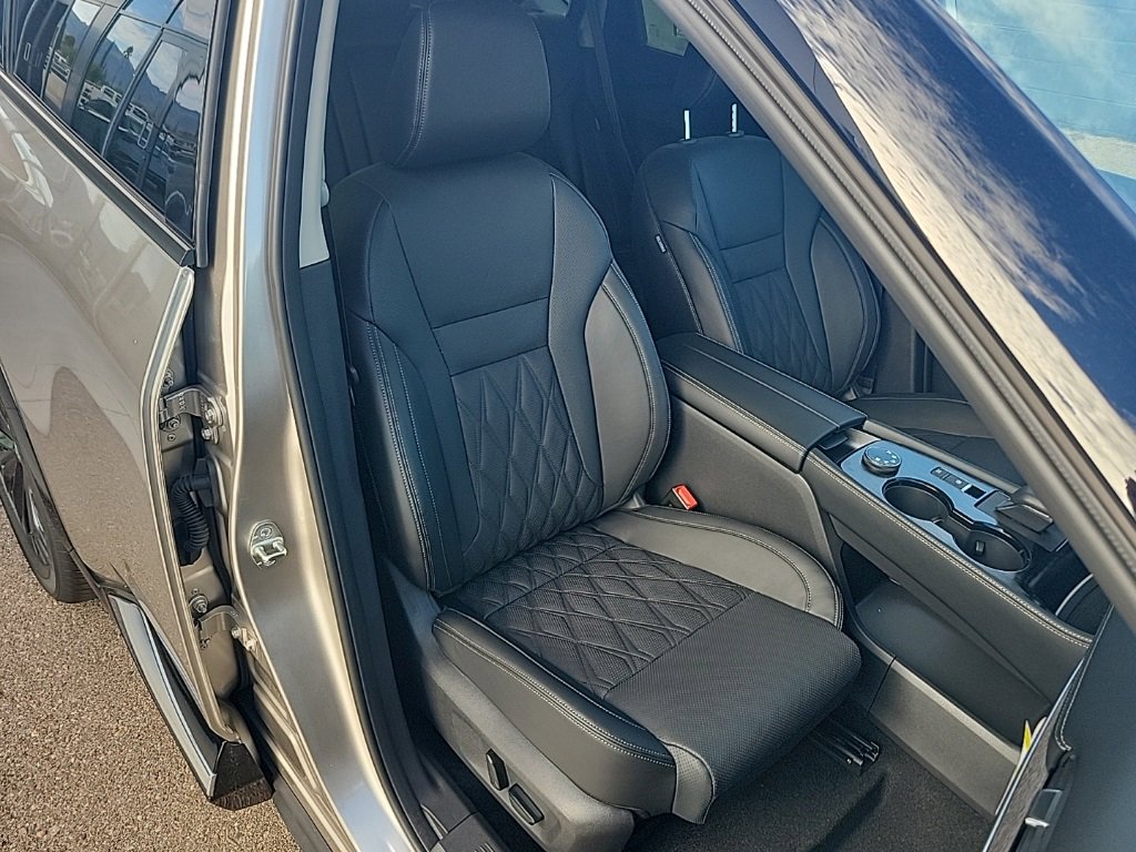 New 2026 Nissan Rogue Platinum w/ Platinum Premium Package image 40