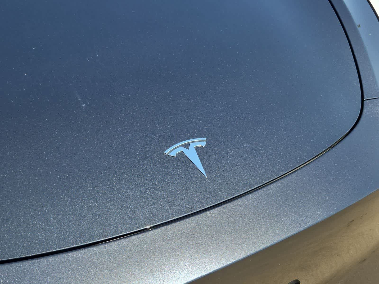 Used 2024 Tesla Model Y 2WD image 10