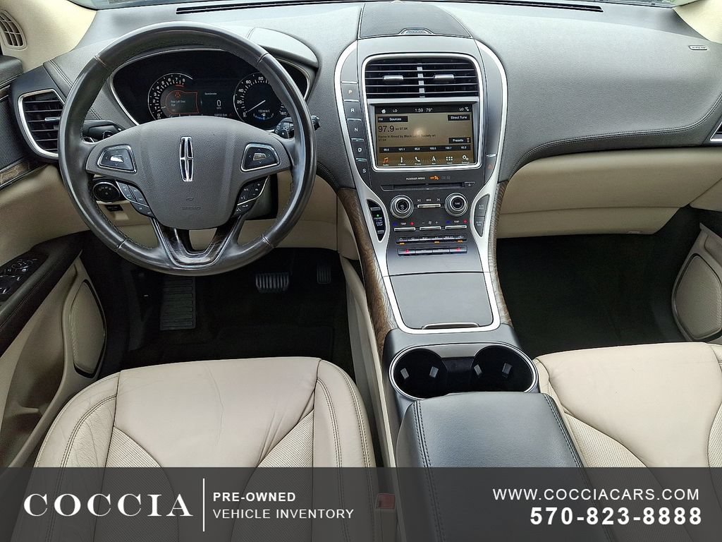 Used 2017 Lincoln MKX Select w/ Select Plus Package AWD/4WD image 11