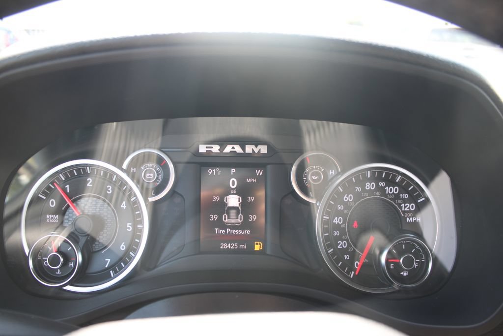 Used 2023 RAM 1500 Big Horn RWD image 34