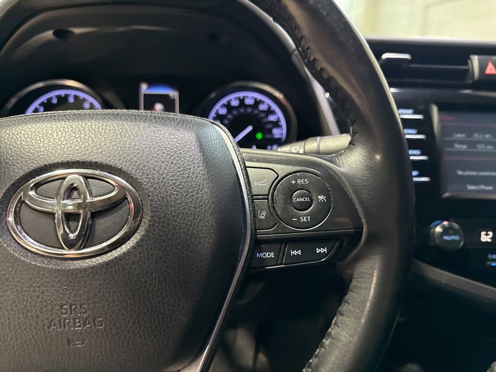 Used 2019 Toyota Camry SE w/ Convenience Package image 12