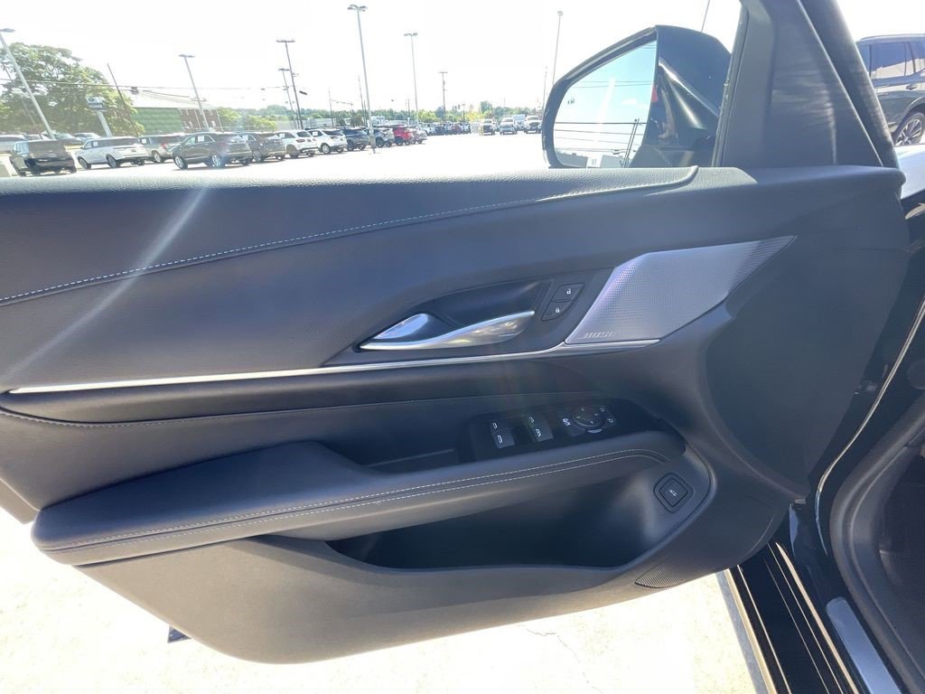 Certified 2024 Cadillac CT4 Luxury w/ Sun And Sound Package RWD image 16