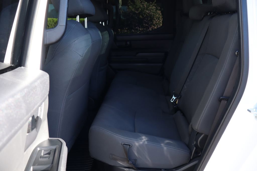 Used 2024 Toyota Tacoma SR5 AWD/4WD image 43