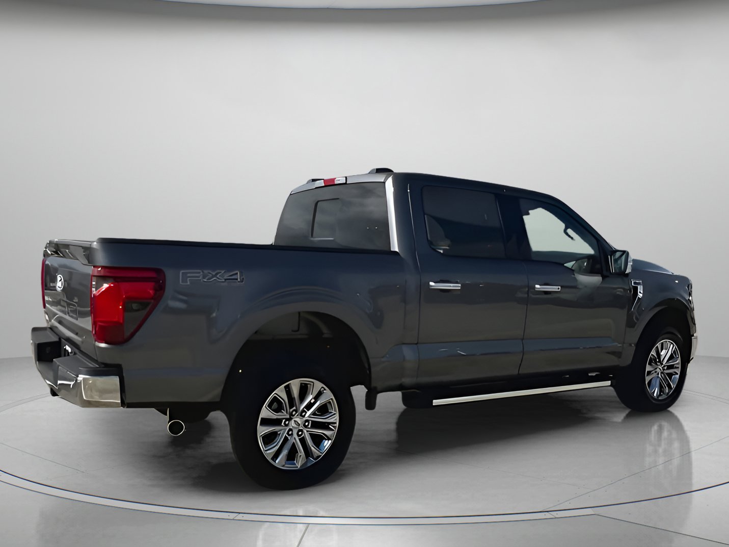 New 2025 Ford F150 XLT w/ Equipment Group 302A MID image 32