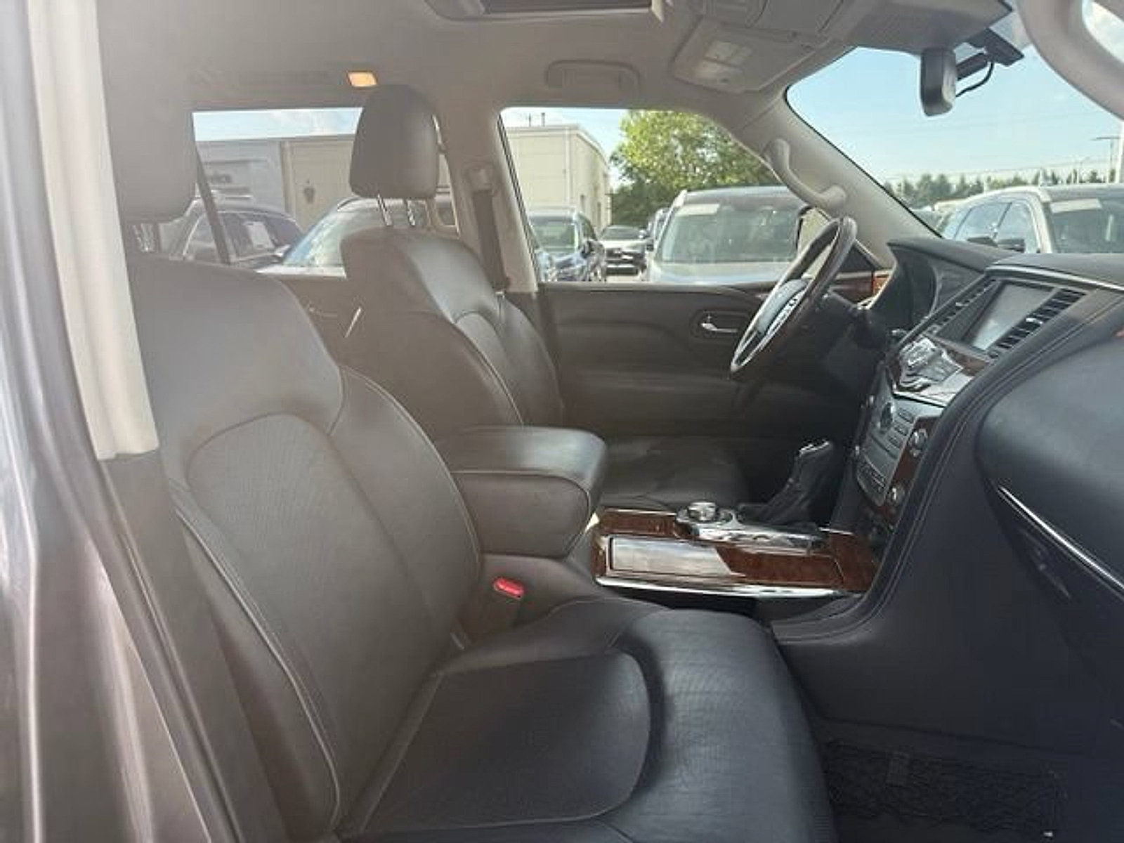 Used 2019 INFINITI QX80 Luxe w/ Proassist Package AWD/4WD image 27