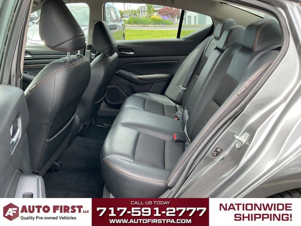 Used 2019 Nissan Altima 2.5 SR FWD image 11