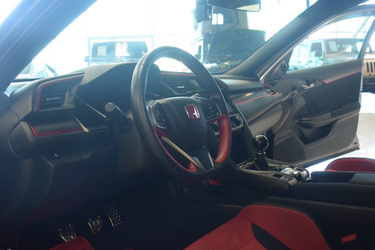 Used 2018 Honda Civic Type R image 47