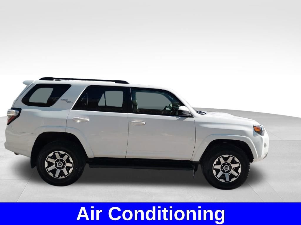 Used 2019 Toyota 4Runner TRD Off-Road image 7