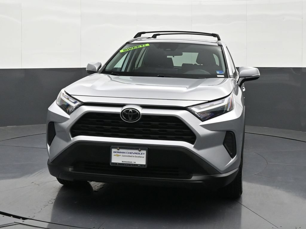Used 2024 Toyota RAV4 XLE w/ Convenience Package AWD/4WD image 8
