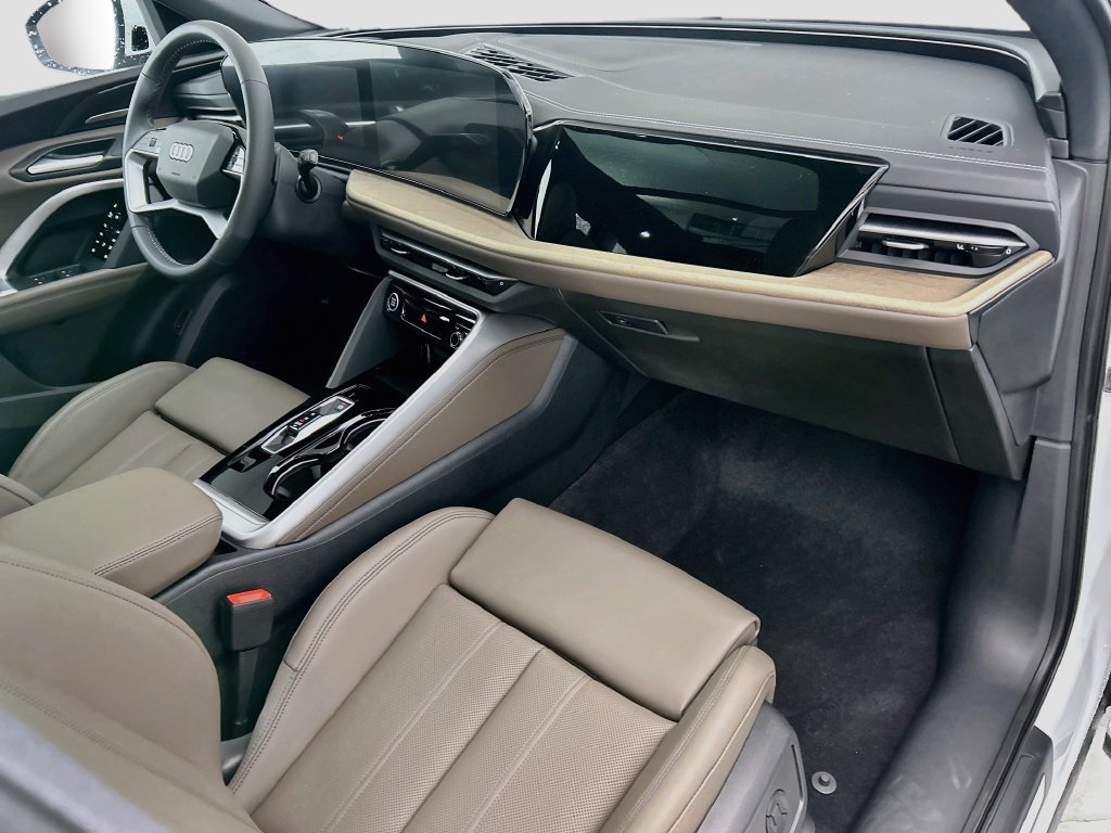New 2026 Audi Q5 Premium AWD/4WD image 16