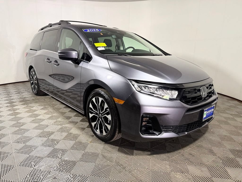 Used 2025 Honda Odyssey Elite image 9
