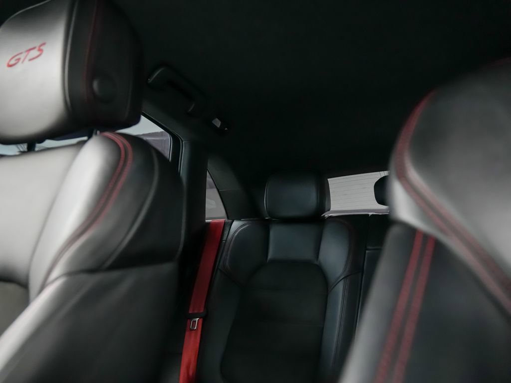 Used 2022 Porsche Macan GTS image 36
