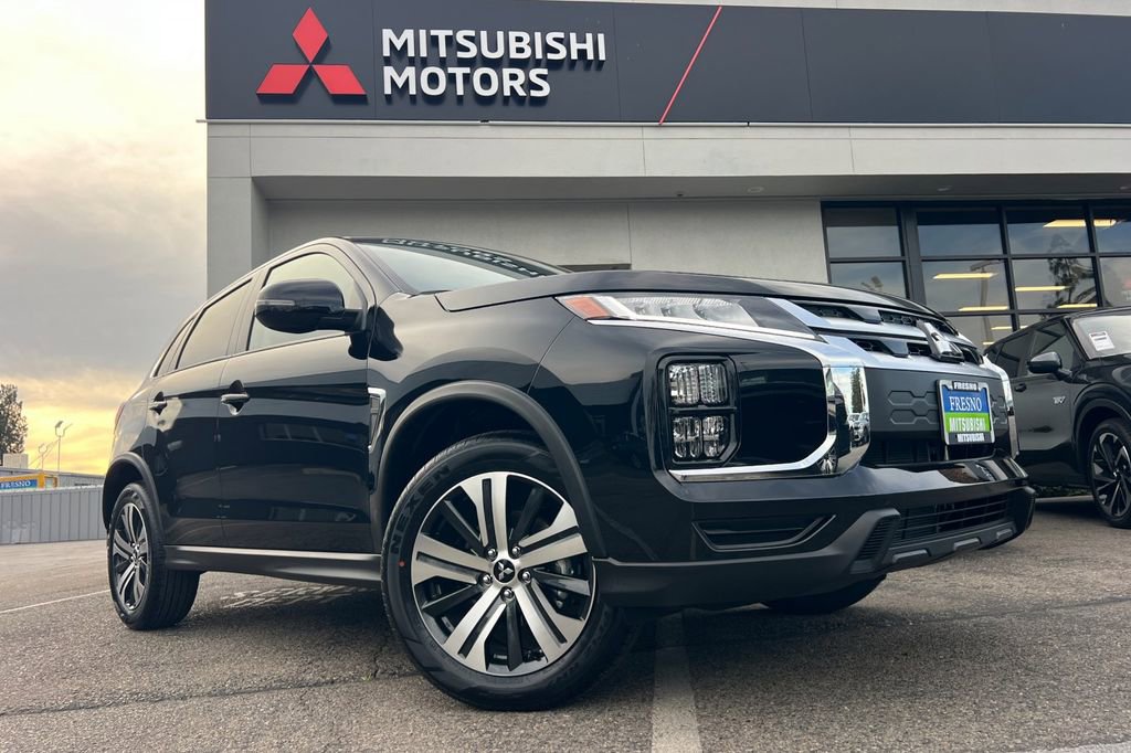 New 2026 Mitsubishi Outlander Sport SE image 2