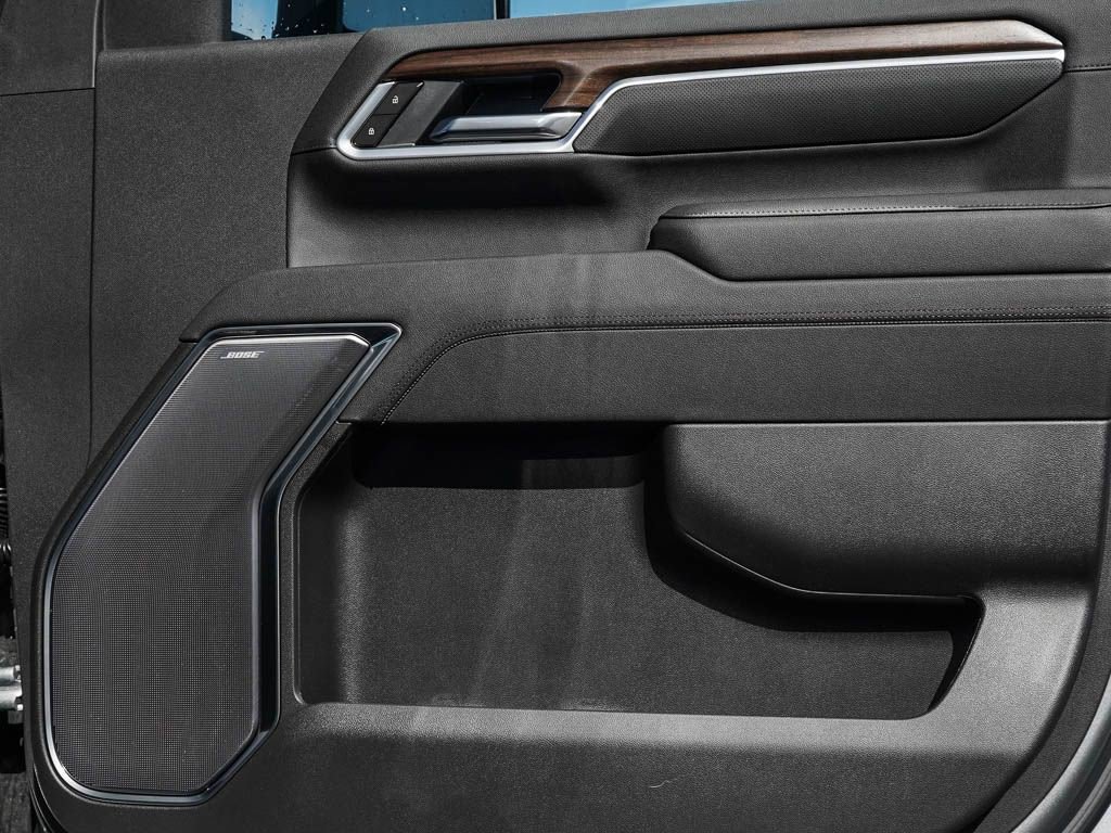 New 2026 Chevrolet Silverado 3500 High Country w/ High Country Premium Package AWD/4WD image 8