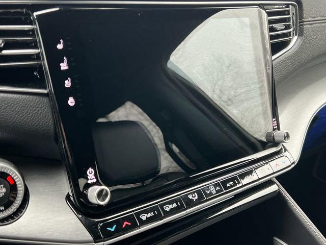 New 2026 Jeep Grand Wagoneer 4WD image 25