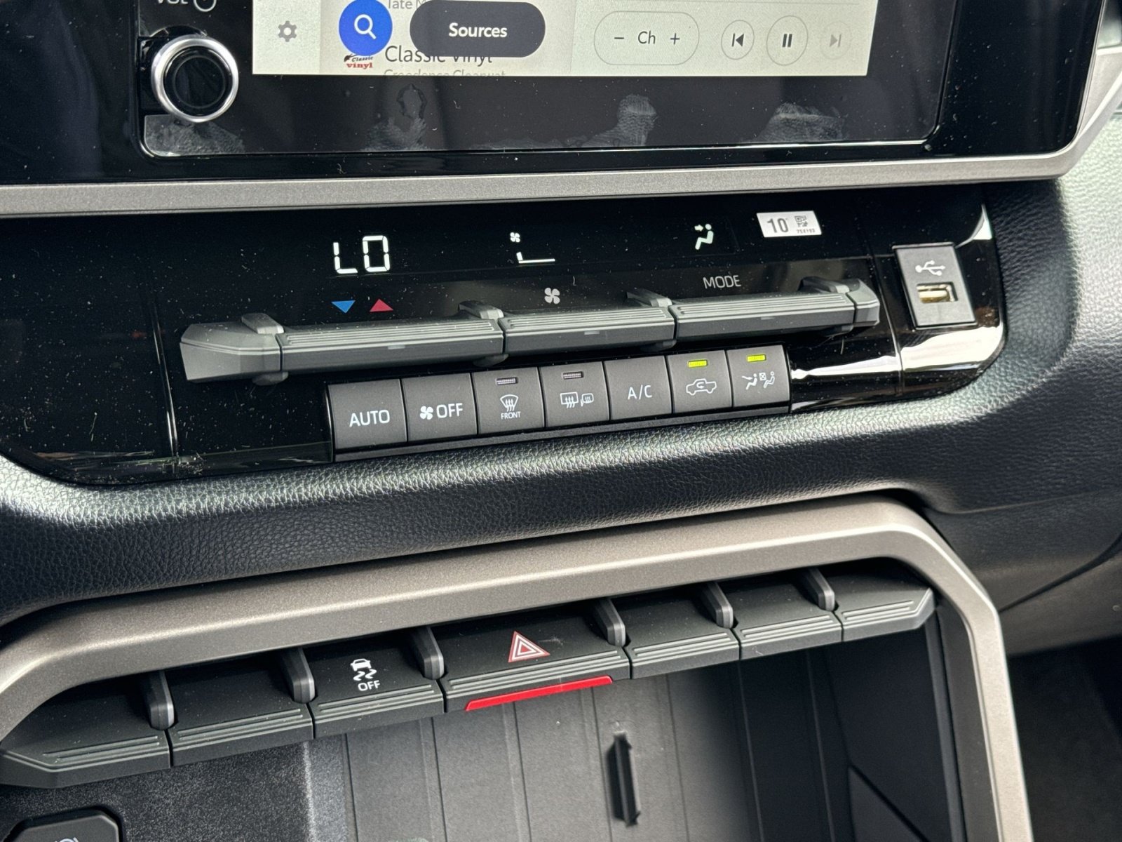 New 2026 Toyota Tundra SR5 AWD/4WD image 29