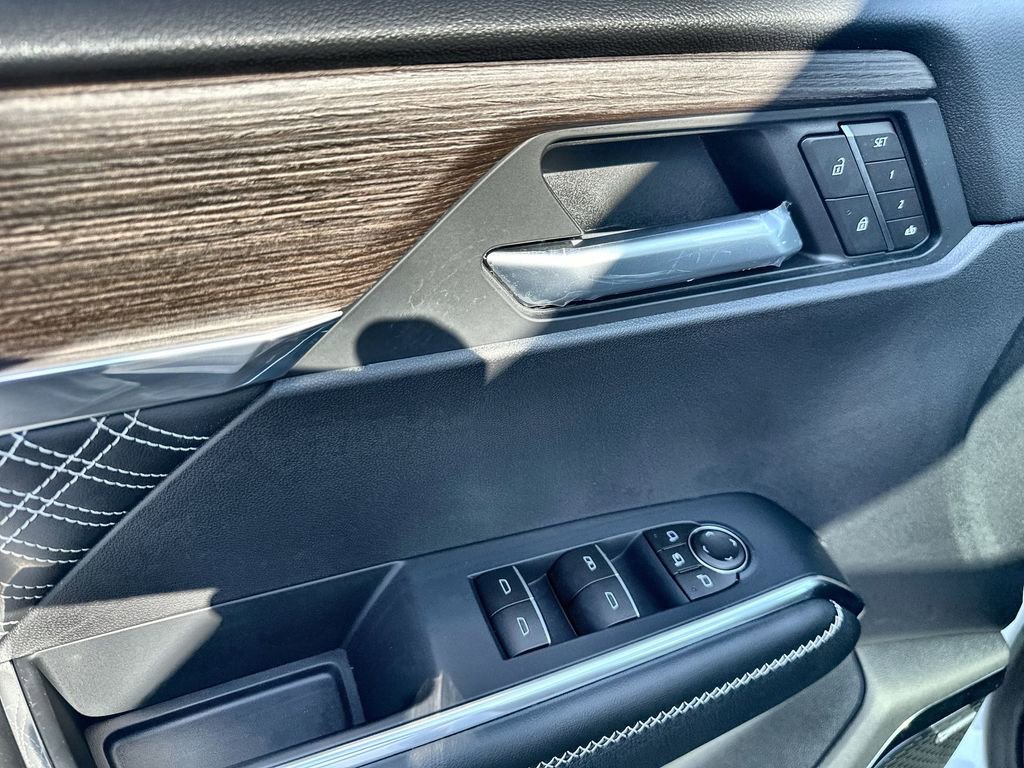 New 2026 GMC Acadia Denali w/ Super Cruise Package image 22