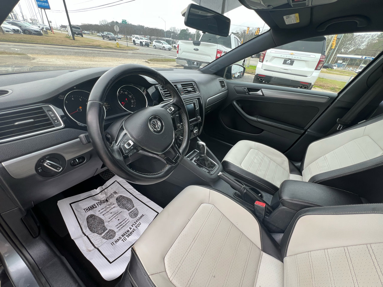 Used 2016 Volkswagen Jetta Sport image 35