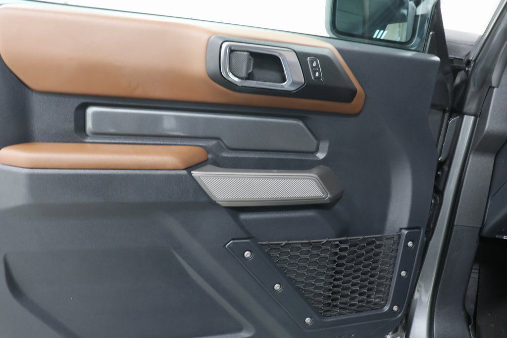 Used 2022 Ford Bronco Outer Banks image 22