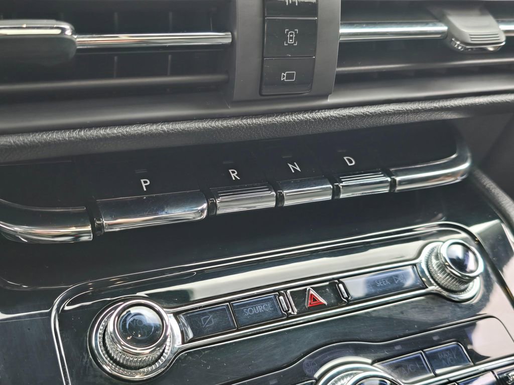 Used 2020 Lincoln Corsair FWD w/ Premium Package image 37