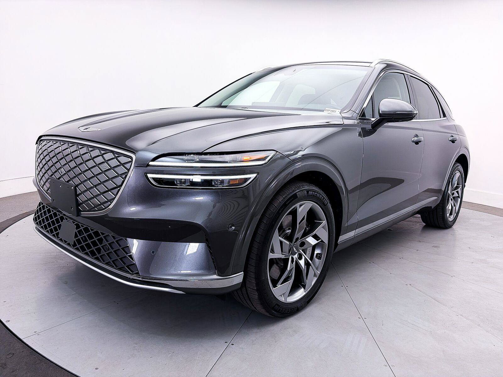Used 2023 Genesis Electrified GV70 AWD/4WD image 14