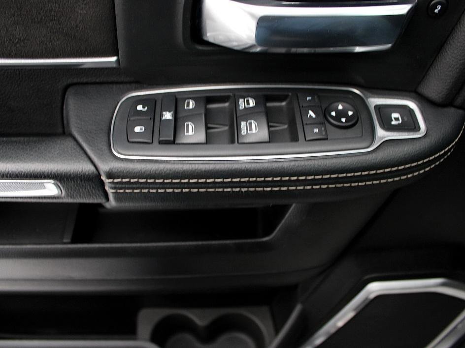 Used 2019 RAM 2500 Laramie image 23