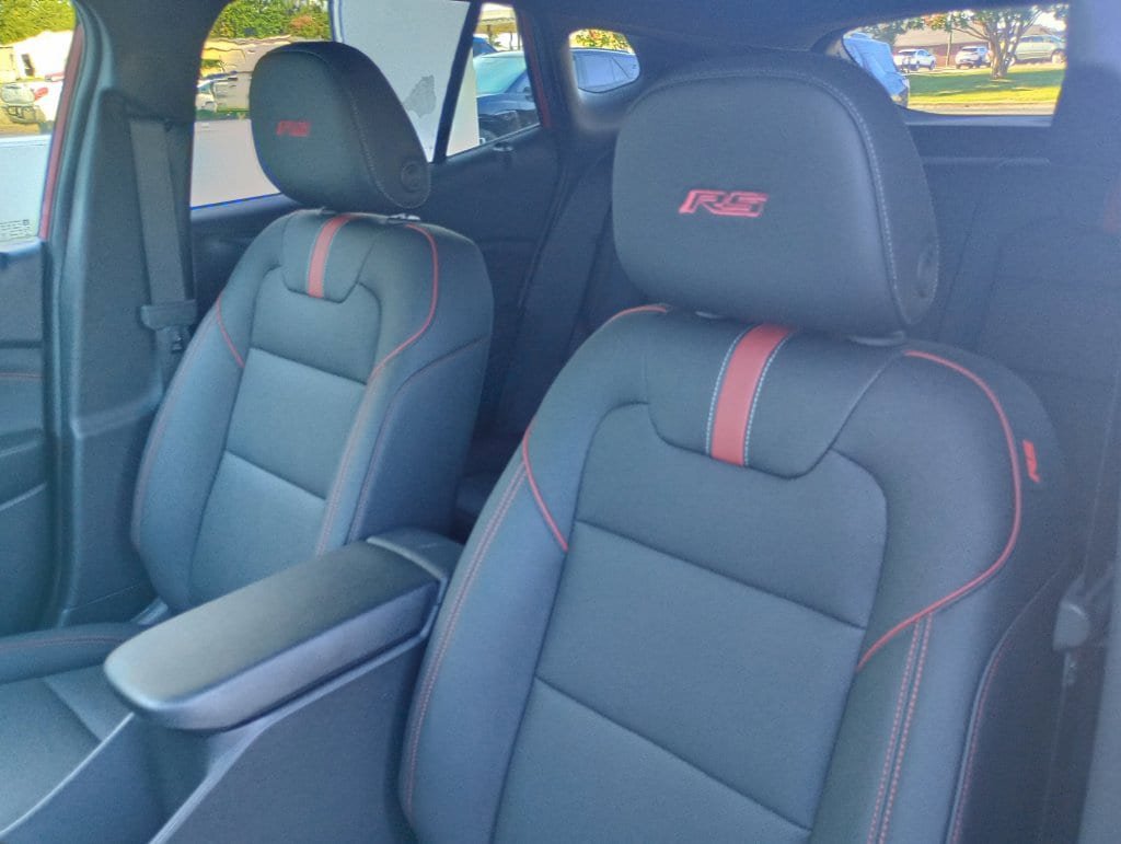 New 2026 Chevrolet Trax RS w/ Driver Confidence Package FWD image 16
