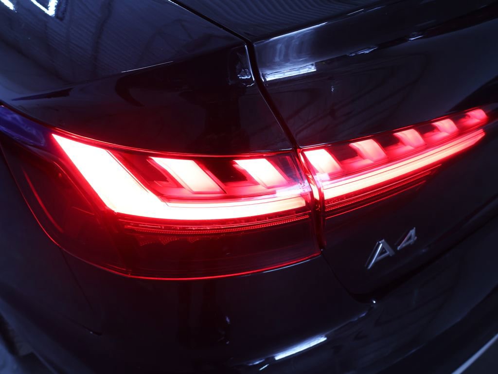 Used 2024 Audi A4 2.0T Premium Plus image 27