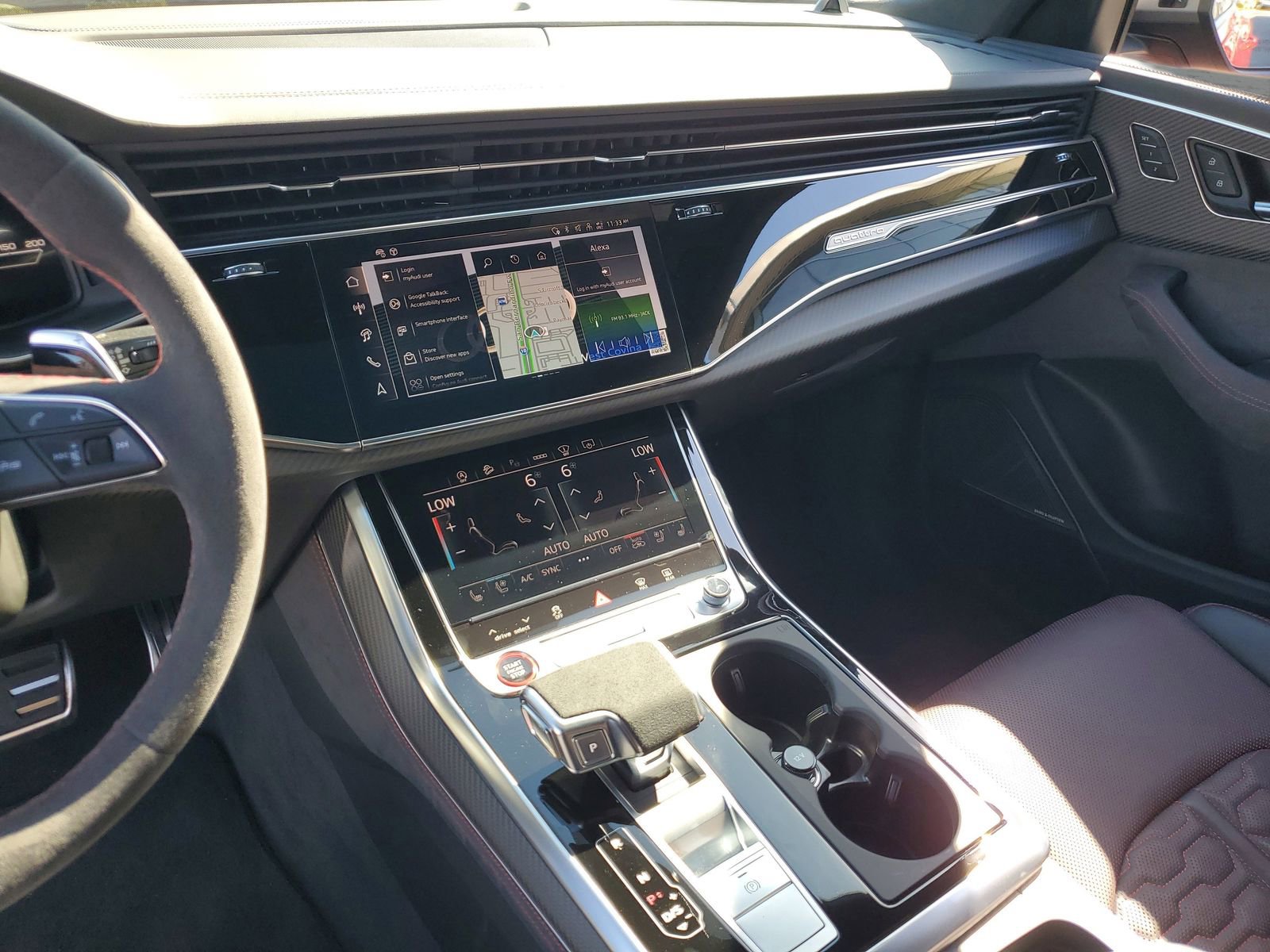 New 2025 Audi RS Q8 performance image 30