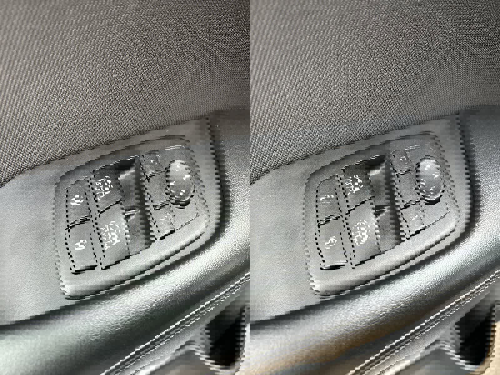 Used 2016 Dodge Challenger R/T w/ Sound Group image 9