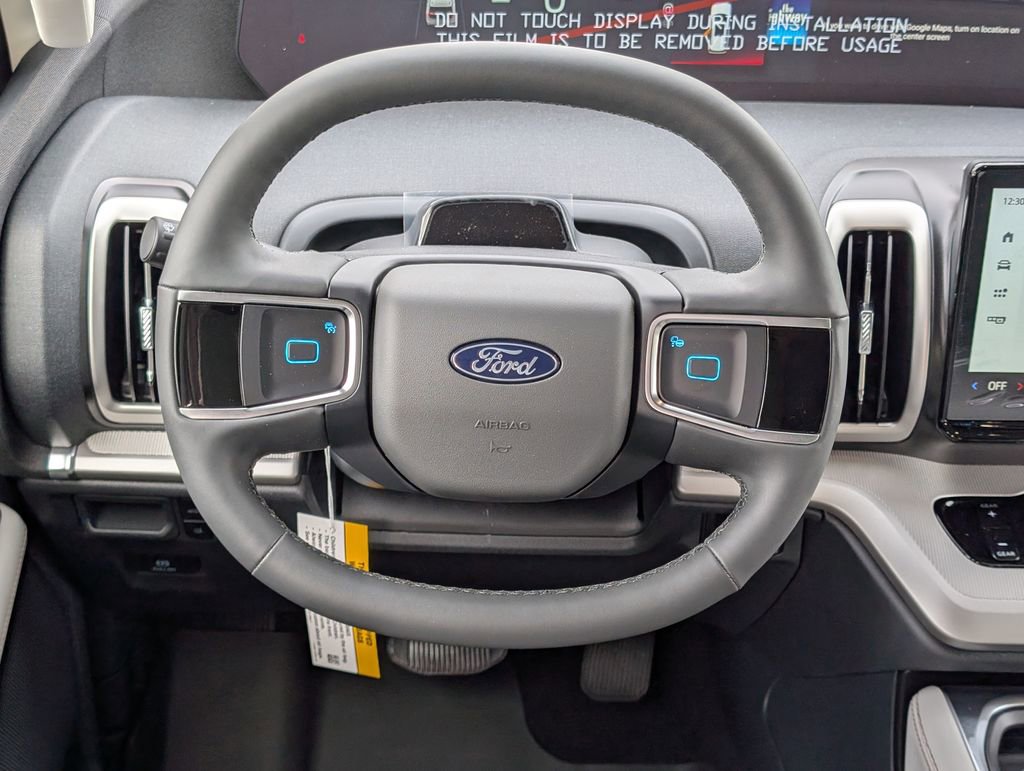 New 2025 Ford Expedition Active image 11