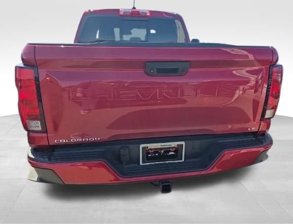 Used 2023 Chevrolet Colorado LT w/ LT Convenience Package AWD/4WD image 4