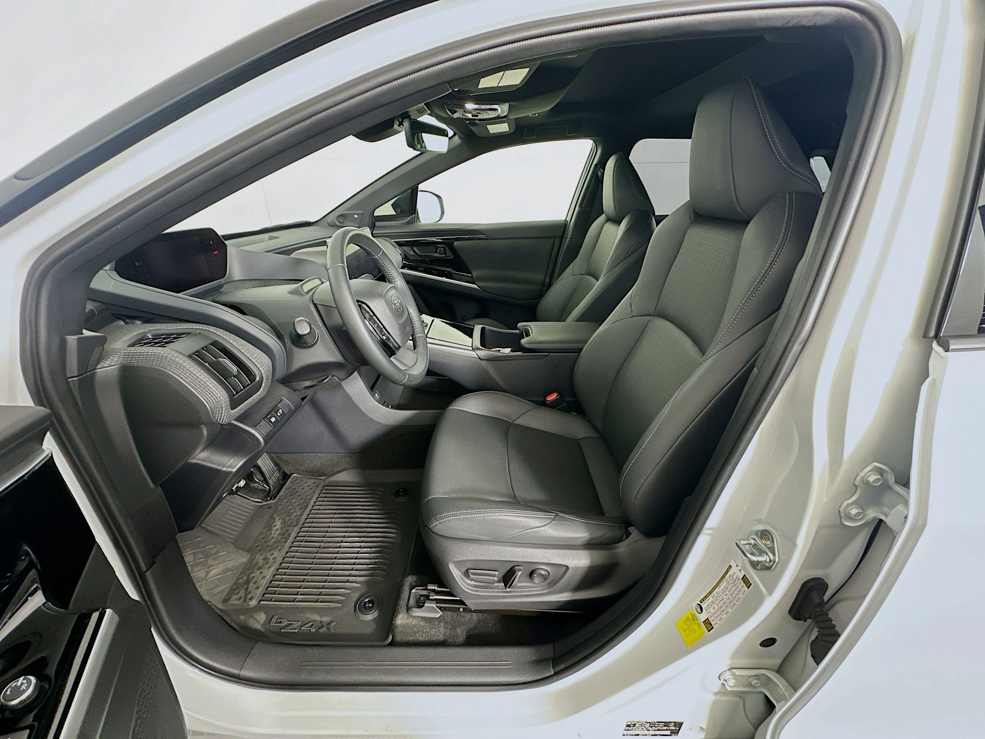 Used 2024 Toyota bZ4X Limited w/ Weather Package image 13